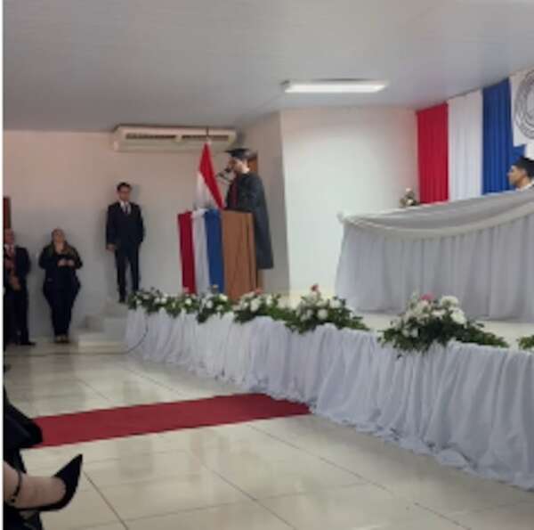 Video: el crítico discurso del mejor egresado de Derecho en San Pedro - Nacionales - ABC Color