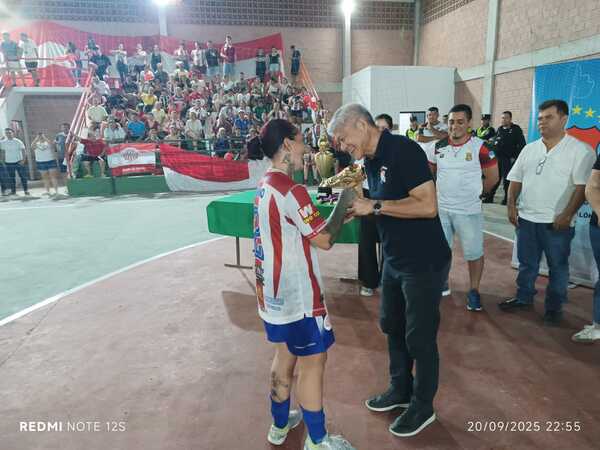 Limpio gana de punta a punta el nacional femenino de salonismo - La Tribuna