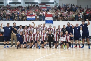 Guerreritas son tetracampeonas del Sur y Centro Americano de handball U13 - La Tribuna