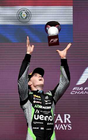 Nuevamente en el podio: Joshua Duerksen quedó segundo en la carrera de Bakú - trece