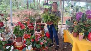 Yvoty Rape recibe la primavera en Cabañas, la comunidad de las flores - Nacionales - ABC Color