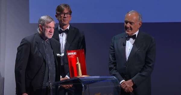 La Nación / Gus Van Sant recibió un premio a la audacia creativa en Venecia