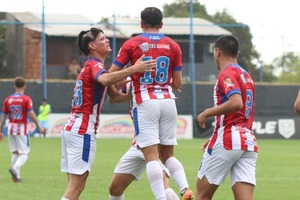 Pastoreo sigue sumando pero no puede salir de la zona roja - La Tribuna