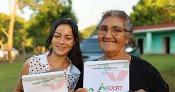 La Nación / Gremios de productores reconocen al Gobierno por titulación de tierras