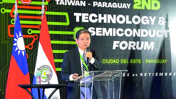 Paraguay proyecta futuro en la industria global de semiconductores