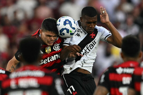 Versus / Flamengo no puede con el Vasco y la diferencia con sus perseguidores se estrecha