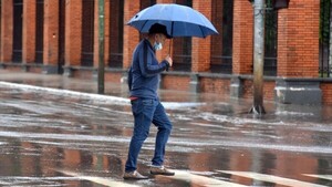 Lunes fresco con lluvias y alta humedad