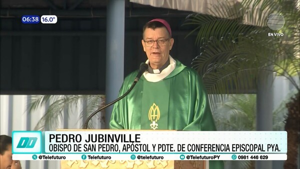 Obispo de San Pedro instó a jóvenes a protagonizar cambios