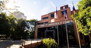 MIC moderniza procedimiento para trámite de Constancia de inversionista extranjero