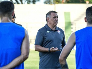 Pedro Sarabia sobre su posible ida a Cerro: “Mi mente está en Nacional” | Unicanal