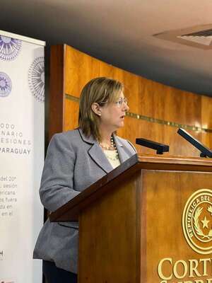 “Estamos sufriendo un retroceso democrático”, señala presidenta de la Corte IDH - Nacionales - ABC Color