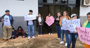 Asesinada de 37 puñaladas: familiares reclaman condena y celeridad en el juicio - ADN Digital