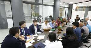 La Nación / Huelga de choferes: reunión tripartita va a un cuarto intermedio