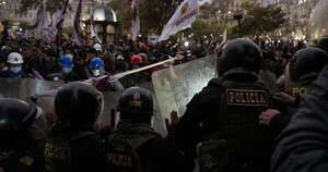 Diario HOY | Al menos 30 heridos y seis detenidos en protestas contra el gobierno en Lima