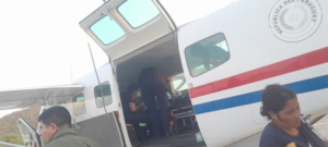 Recién nacido prematuro fue trasladado por vía aérea desde Fuerte Olimpo y evoluciona favorablemente
