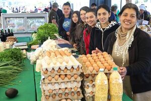 Las ferias de la agricultura familiar ofrecen calidad y productos frescos