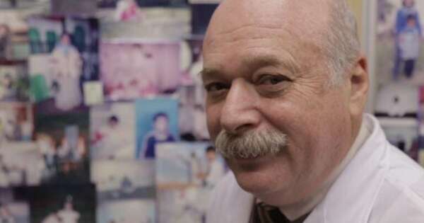 La Nación / Reconocerán a médico argentino que ya salvó la vida de varios niños paraguayos