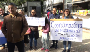 Víctima de la mafia de los pagarés exigen seguimiento de sus casos   - trece