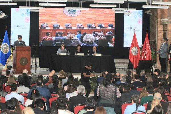 Ministro Ramírez Candia participó en seminario internacional sobre el impacto de las decisiones de la Corte IDH