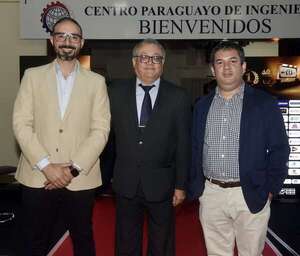 Top de Marcas premió a destacados en la construcción - Sociales - ABC Color