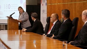 Para titular de Corte IDH, estamos sufriendo un retroceso democrático