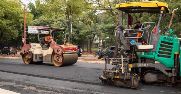 Inician extendido de asfalto definitivo en tramos de la avenida Mariscal López