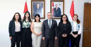 La Nación / El Gobierno de Türkiye otorga becas de maestría a cinco jóvenes paraguayas