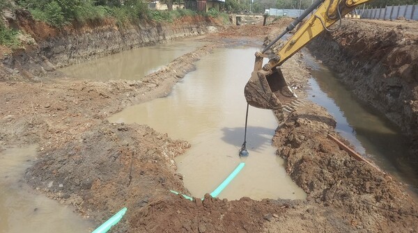 Protección de Márgenes del Arroyo San Lorenzo: continúa excavación y preparación de cauce - San Lorenzo Hoy
