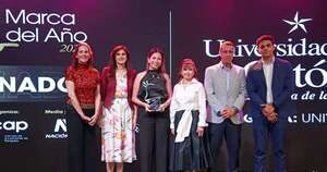 La Nación / Universidad Católica recibe por séptima vez el Premio Ranking de Marcas