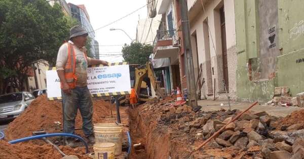 Diario HOY | ESSAP renovará 500 km de cañerías en Asunción: “No se dejarán zanjas abiertas”