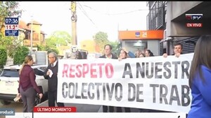 Funcionarios de la CGR protestan por incumplimientos laborales