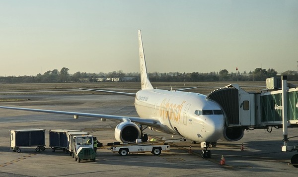 Flybondi lanzó nueva conexión internacional Córdoba-Asunción