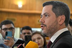 Latorre afirma que la reforma del transporte público busca eficiencia y mejores condiciones para usuarios