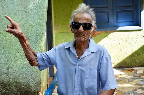 Fallece a los 91 años el héroe civil del naufragio del Myriam Adela - Nacionales - ABC Color