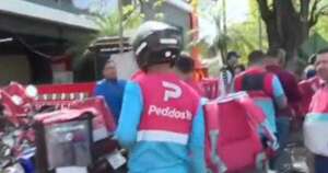 La Nación / Manifestación de delivery: exigen justicia para trabajador que sufrió accidente y perdió su moto