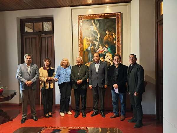 Cardenal se comprometió a analizar corrupción en salud, dicen médicos - Nacionales - ABC Color