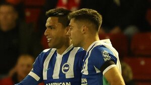 Triplete de Diego Gómez para el Brighton
