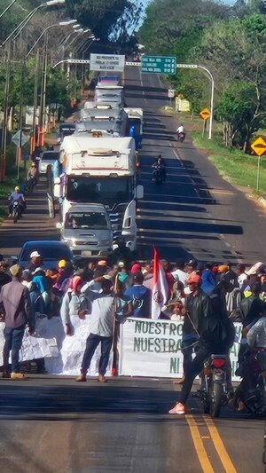 Indígenas bloquean rutas y generan caos en distintos puntos del país