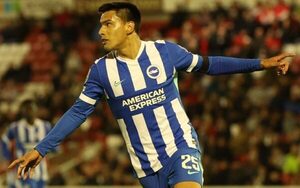 Popular / ¡Entra en la historia! ¡Diego Gómez metió cuatro para la goleada del Brighton!