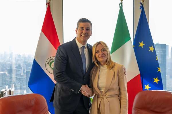 Peña se reúne con primera ministra de Italia y asegura su viaje N° 52 - Política - ABC Color