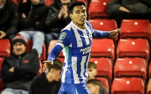 ¡En un partido memorable, nuestro albirró Diego Gómez metió cuatro goles en Inglaterra!