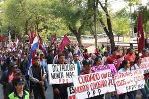Cartistas temerosos ante eventual movilización de la “Generación Z” - Política - ABC Color