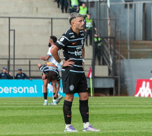 Además de los malos resultados, Olimpia arrastra deudas - La Tribuna