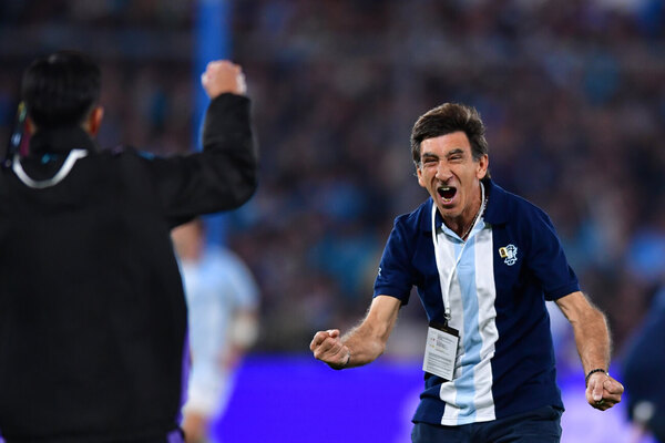 Versus / El Racing de Costas y Sánchez es semifinalista de la Copa Libertadores