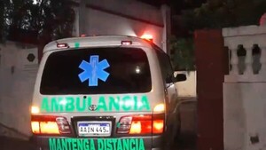 Hallan muerta a adolescente en un patio baldío