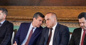 Los maestros dicen que  las escuelas anunciadas por el Gobierno son un negocio para los "amigos de Peña"