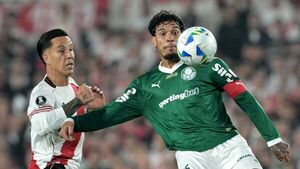 Palmeiras embalado mira las semifinales sobre un River herido