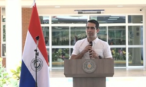 Gobernador de Caaguazú gestionará mesa de trabajo con ESSAP y comisión vecinal de Pindoty - OviedoPress
