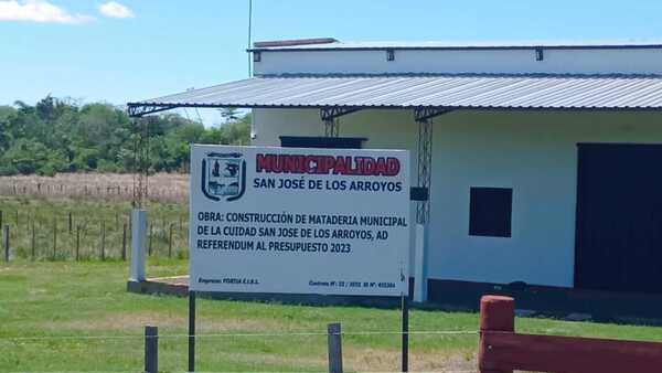 Caaguazú: Construyeron nueva matadería y todavía no la usan