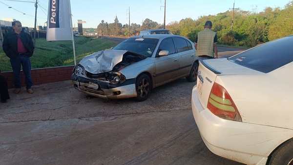 Choque sobre la Ruta PY06 en Cambyreta deja una herida leve